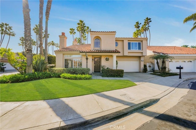 3113 Corte Linda, Newport Beach.