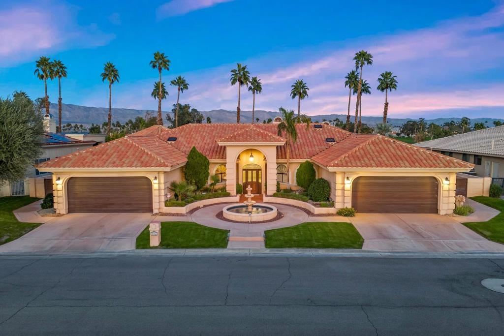 346 Crest Lake Drive, Palm Desert