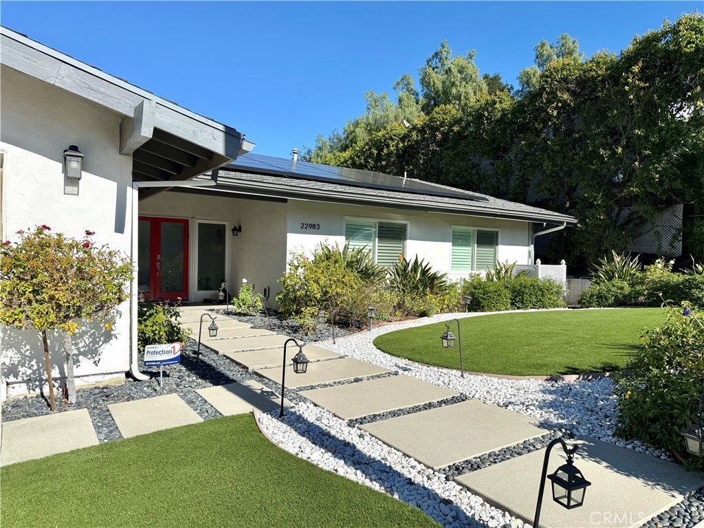 Photo of Listing #SR26008839