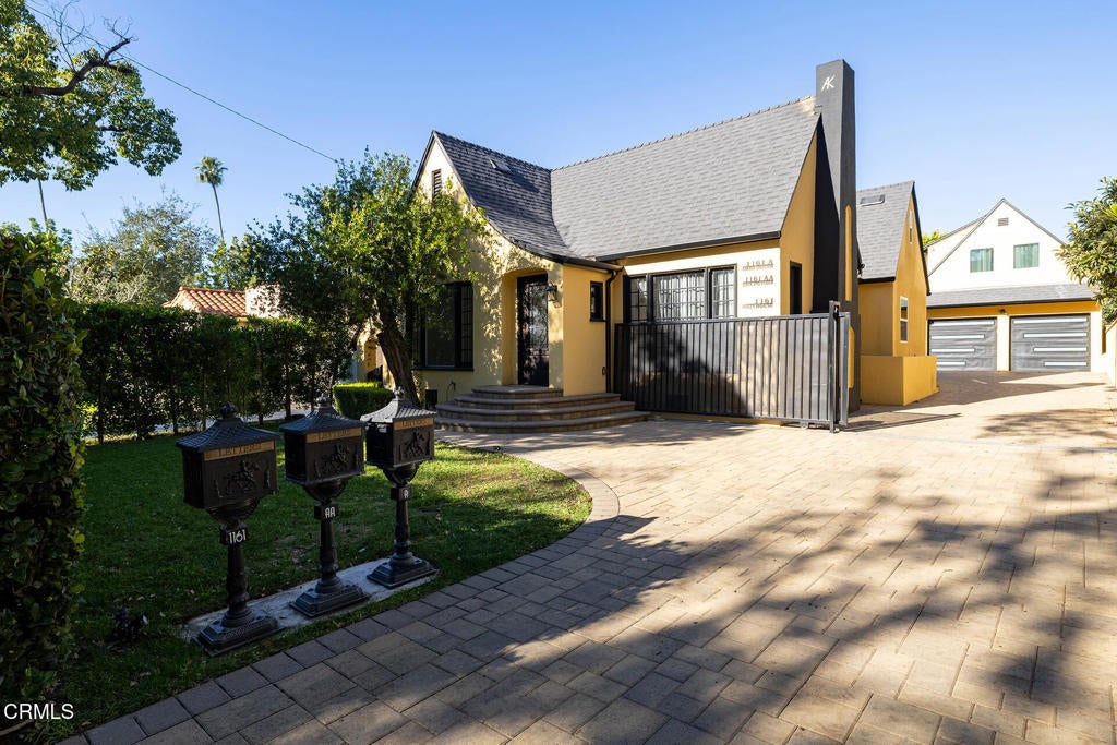 Photo of Listing #P1-25447