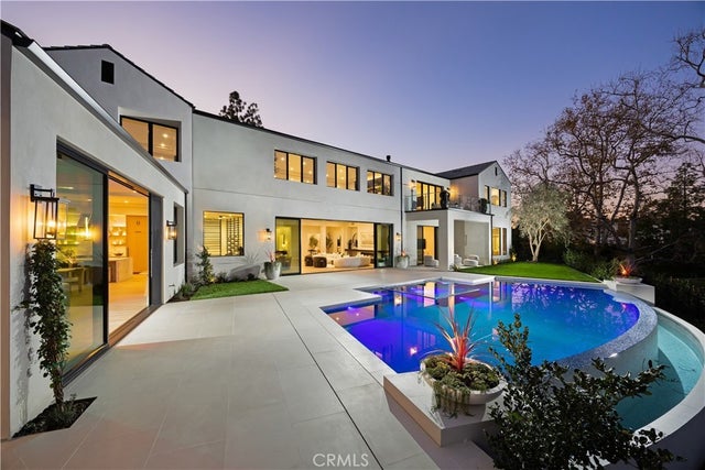 76 Hillcrest Lane, Newport Beach