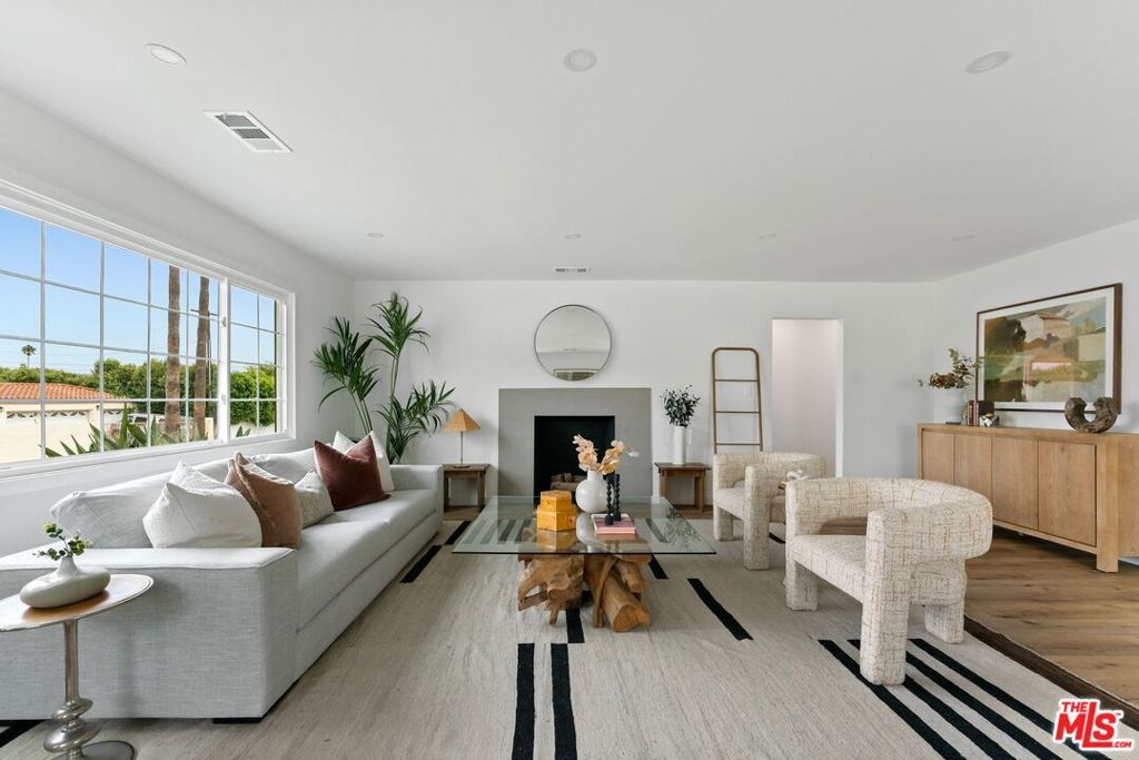 Photo of Listing #26637079