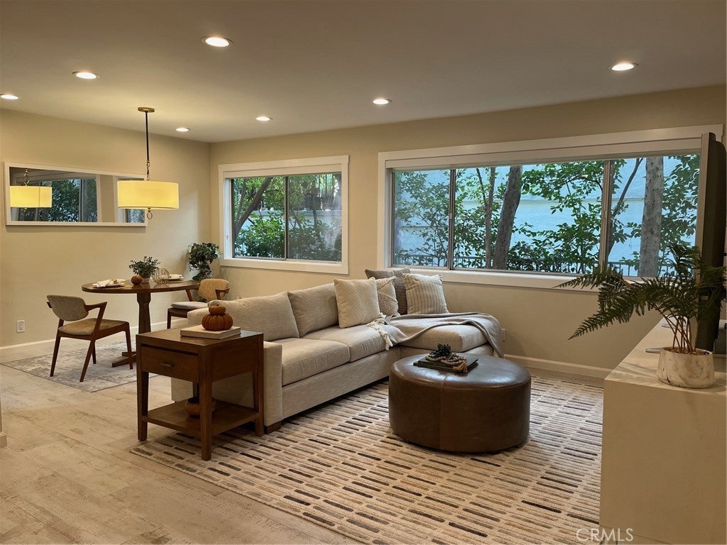 Photo of Listing #OC26008941