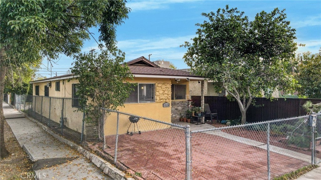 Photo of Listing #SR26009961