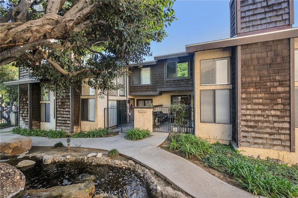 Photo of Listing #SB26009433