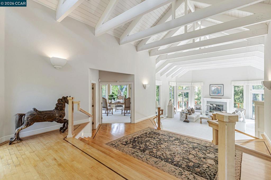 Photo of Listing #41120933