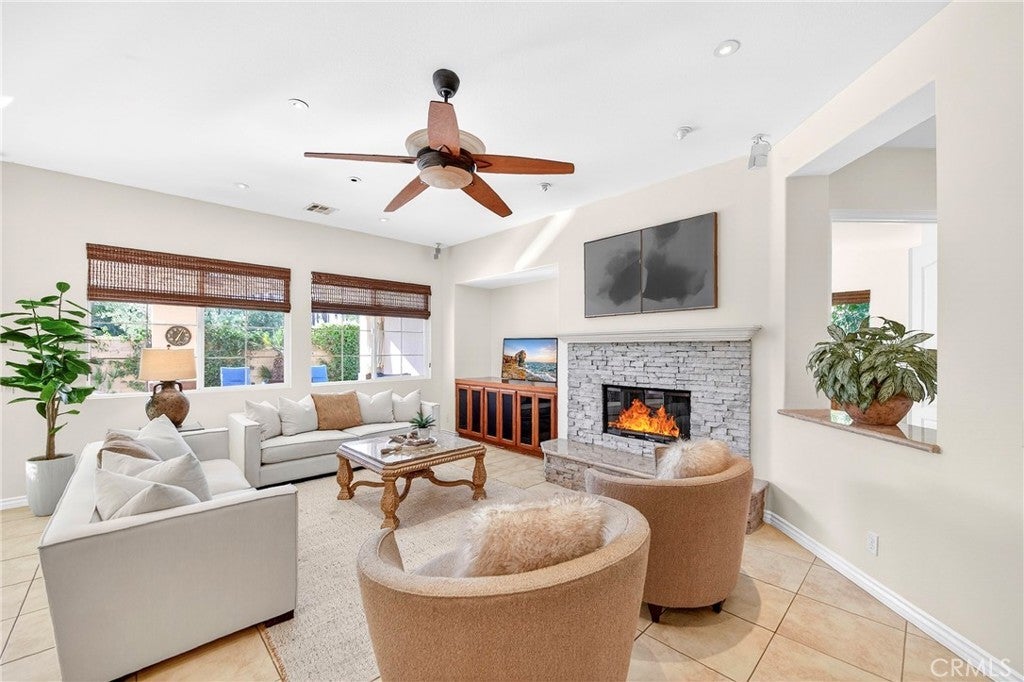 Photo of Listing #SB26008859