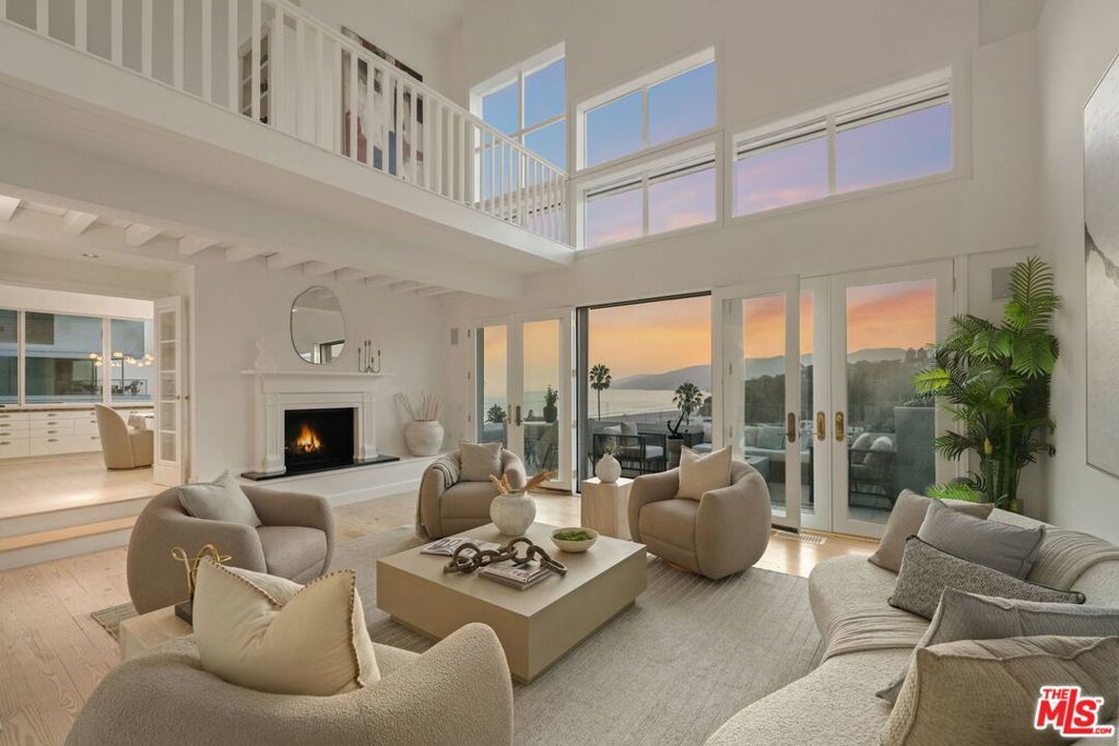 Photo of Listing #26638497