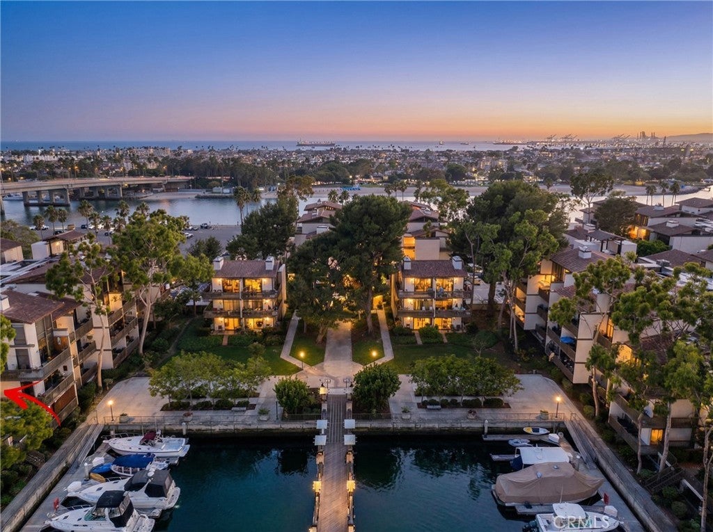 Photo of Listing #PW26009641