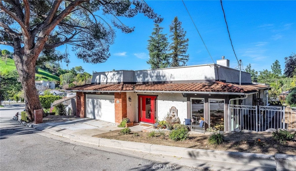 Photo of Listing #SR26003008