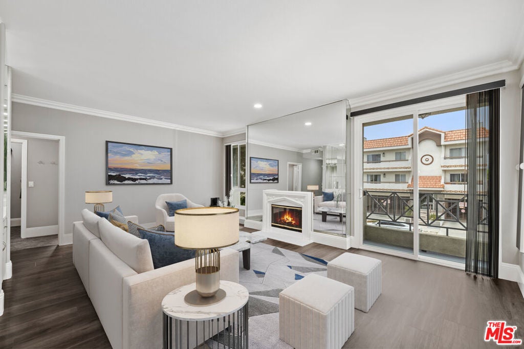 Photo of Listing #26635433