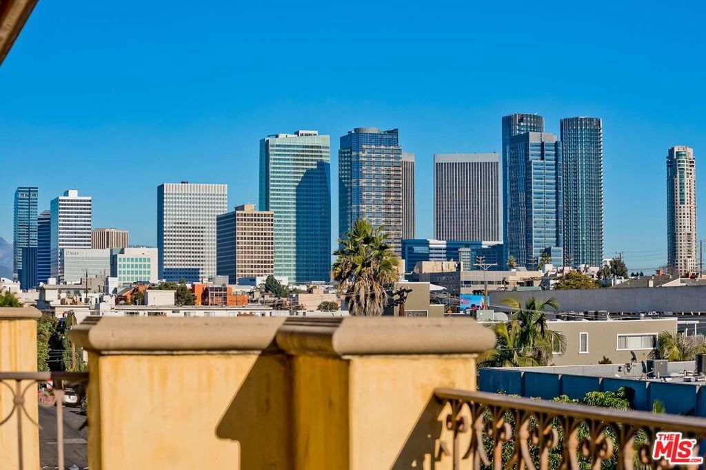 Photo of Listing #26637991