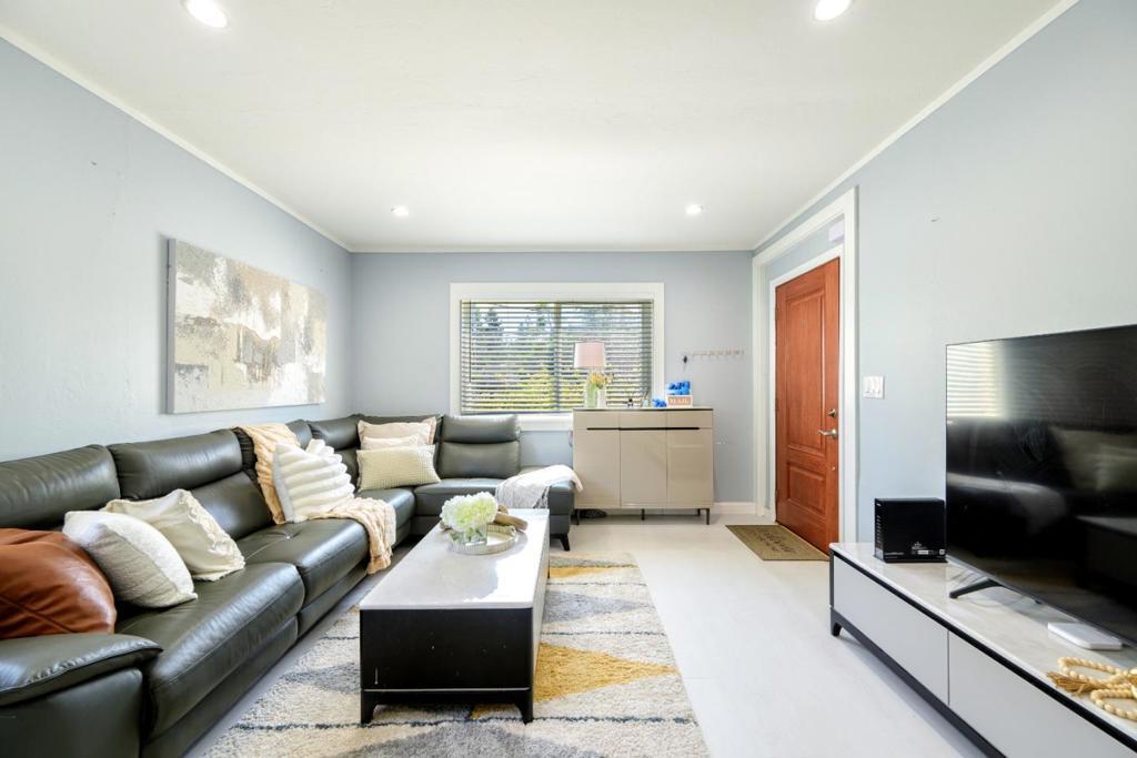 Photo of Listing #ML82031301