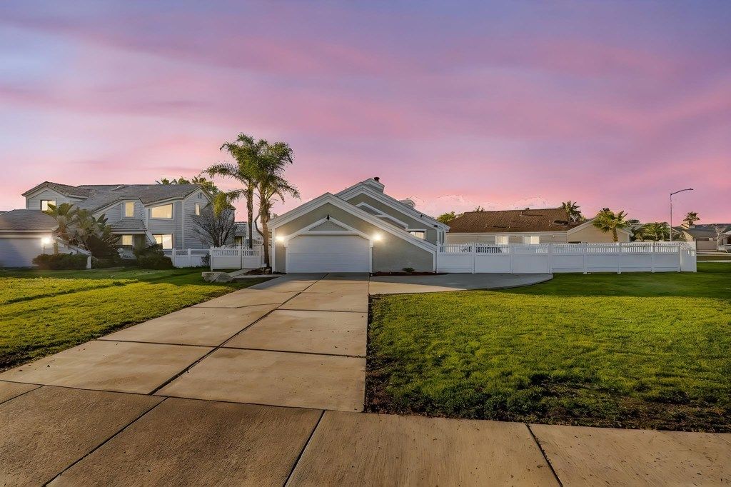 2102 Portside Court, Discovery Bay