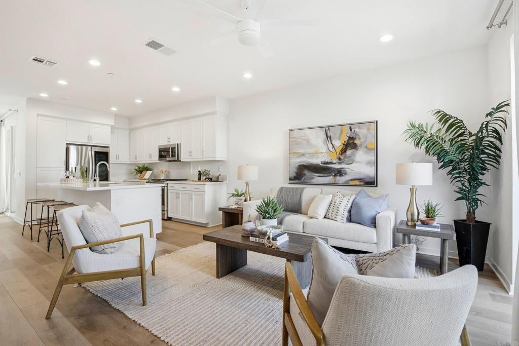 Photo of Listing #NDP2600473