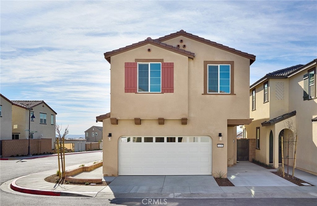 Photo of Listing #OC26010394