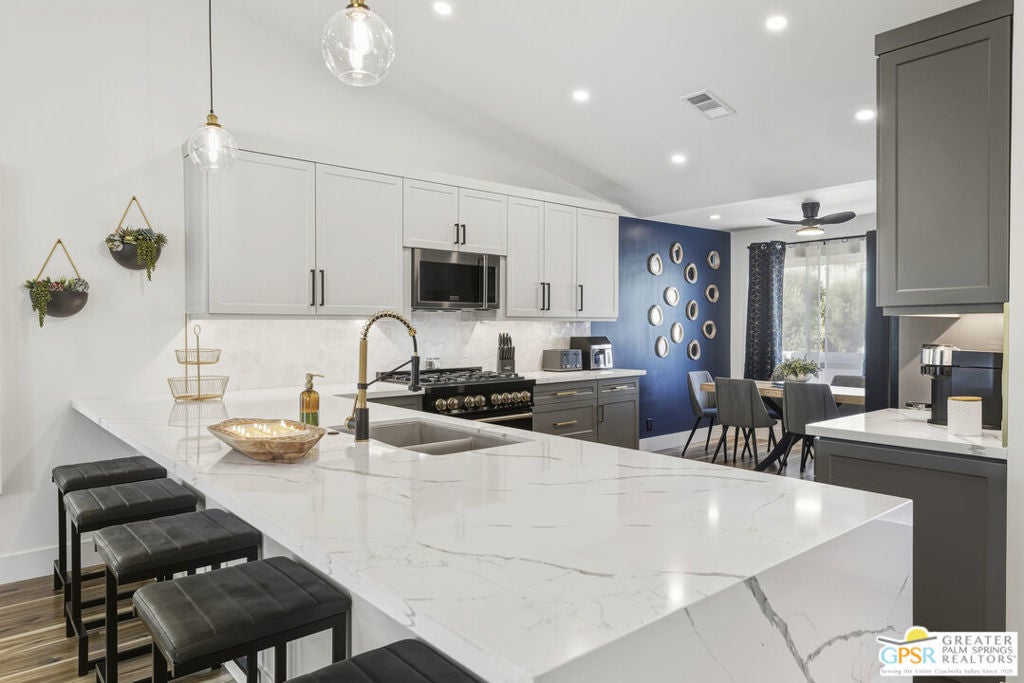 Photo of Listing #26638525PS