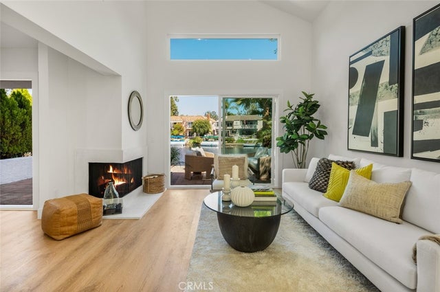 22627 Lakeside Lane, Lake Forest