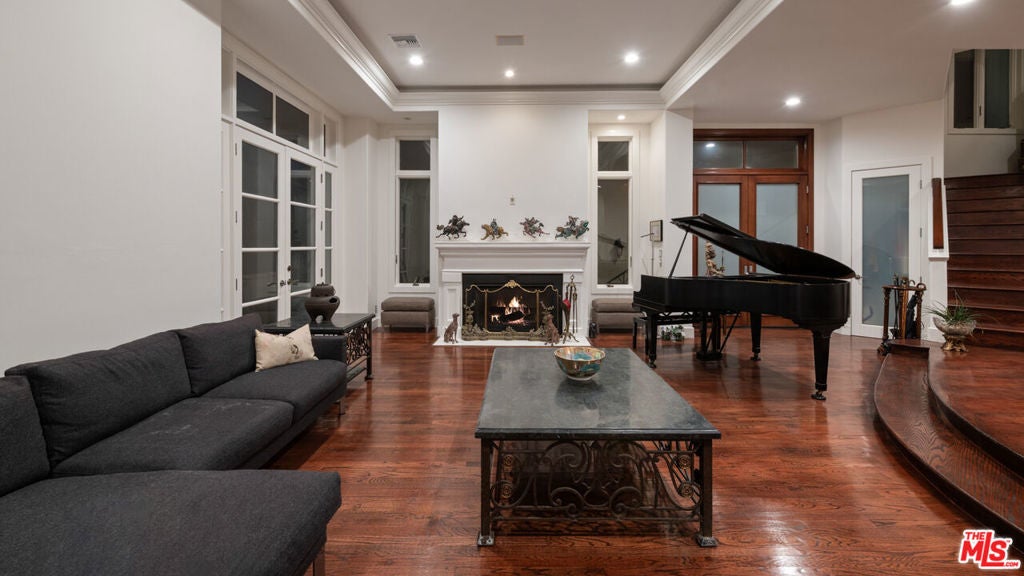 Photo of Listing #26637699