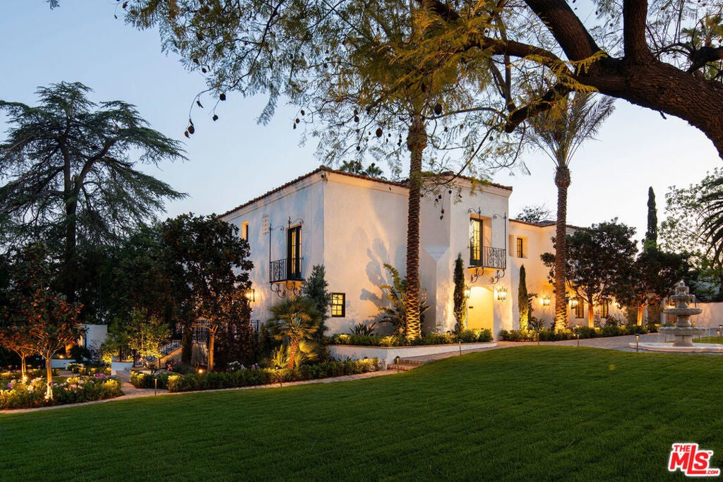 Photo of Listing #26638673