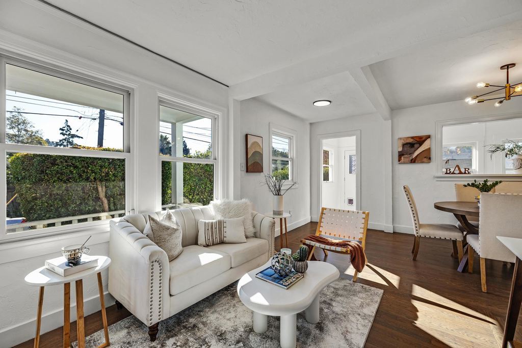 Photo of Listing #41121072