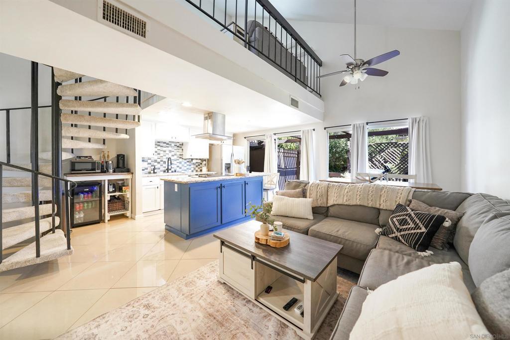 23658 Country Villa Road, Ramona