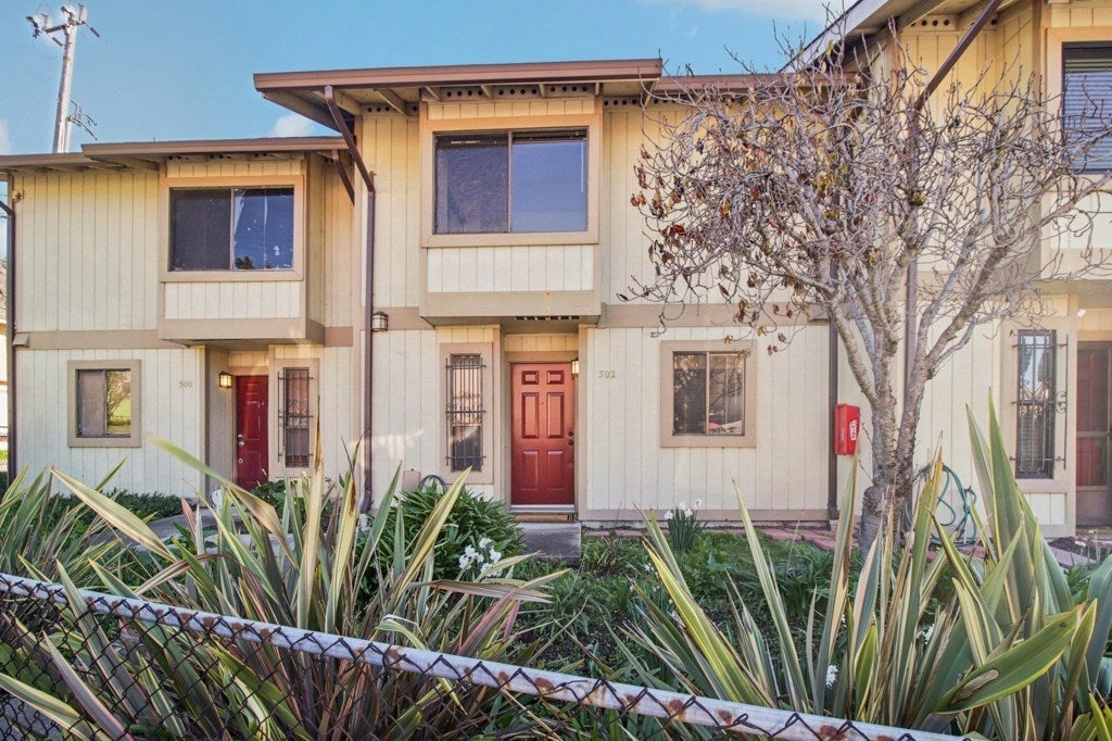 302 Ash Lane, El Sobrante