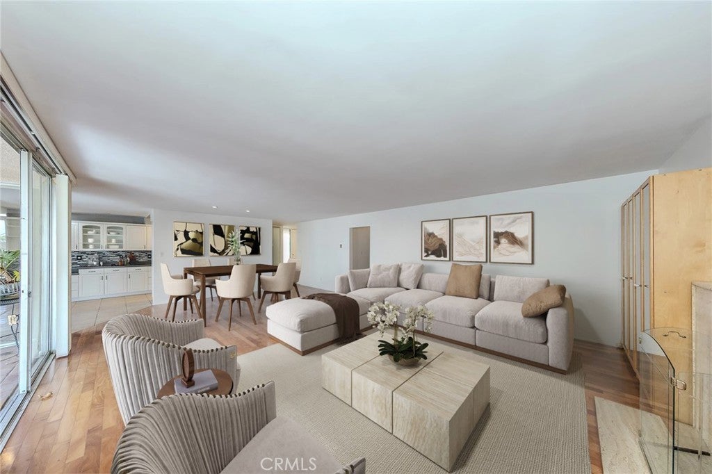 Photo of Listing #OC26010188