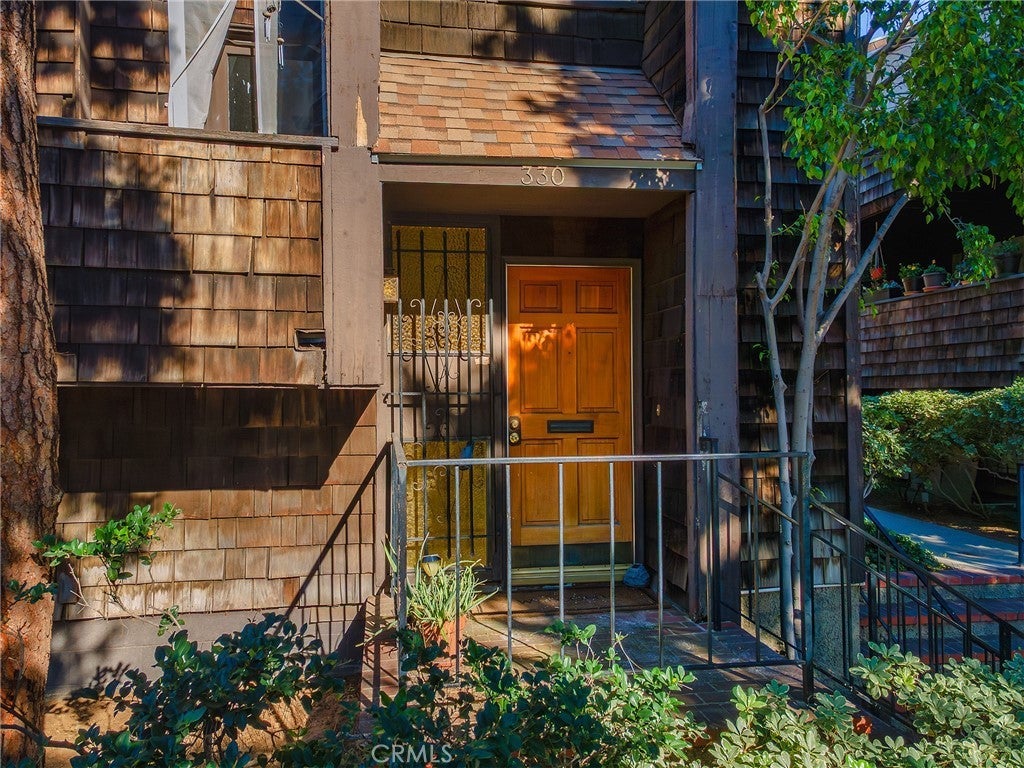 330 5th Street, Burbank