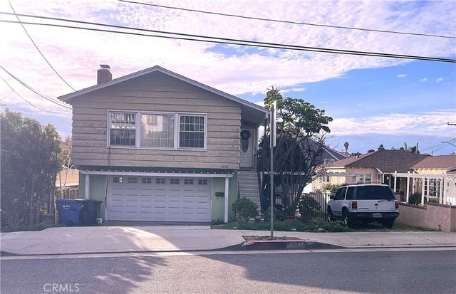 1937 Valley Drive, Hermosa Beach.