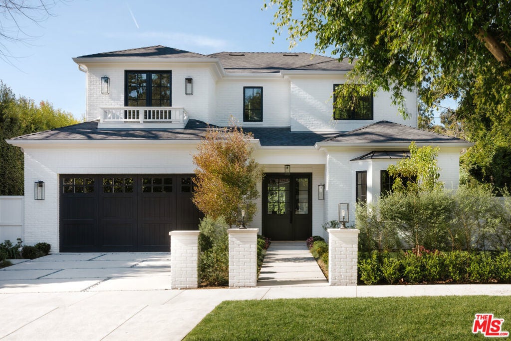 Photo of Listing #26636991