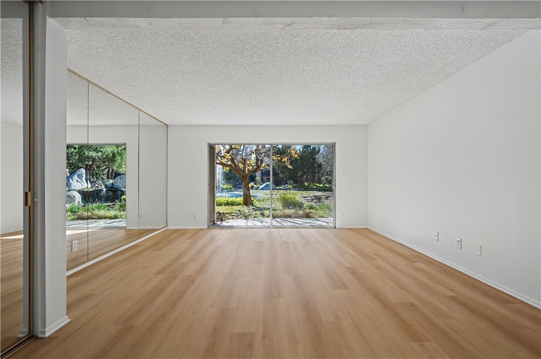 Photo of Listing #SR26010549