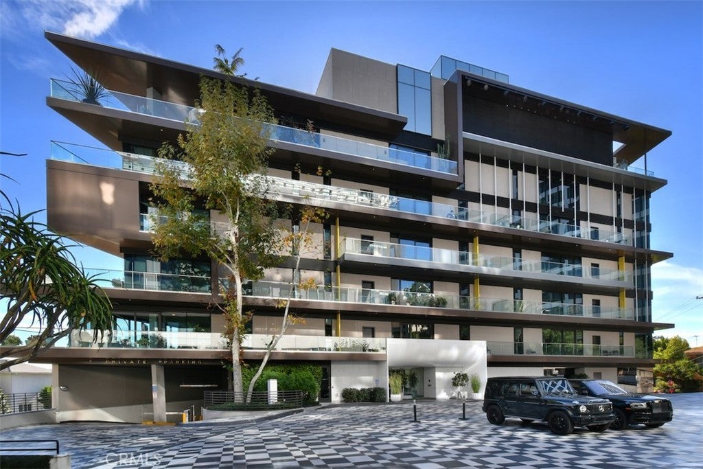 Photo of Listing #SR26010032