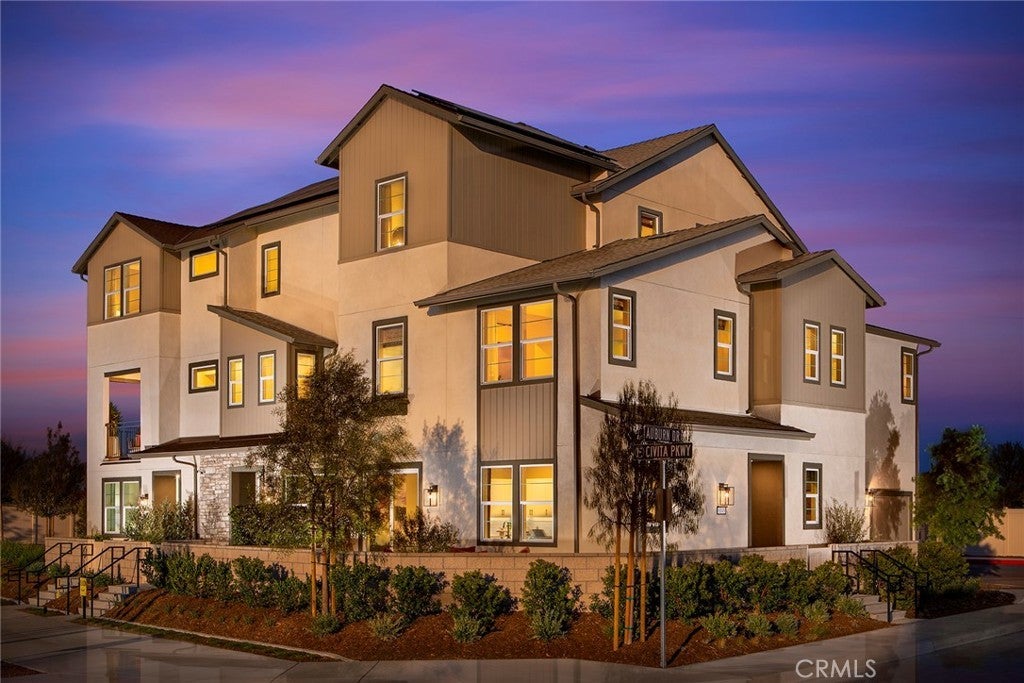 Photo of Listing #OC26011467