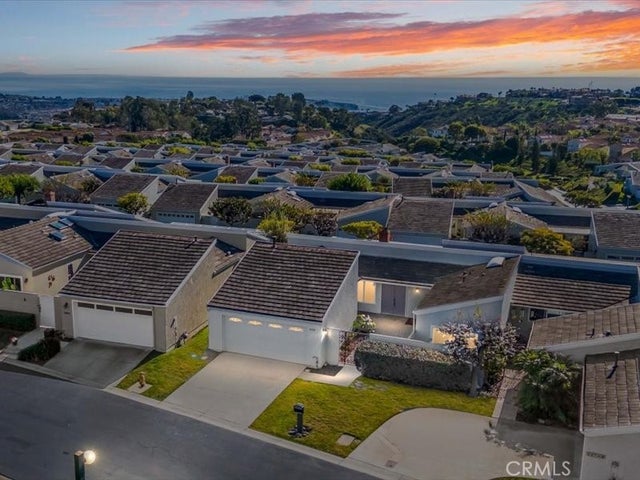 22792 Dominita, Laguna Niguel.