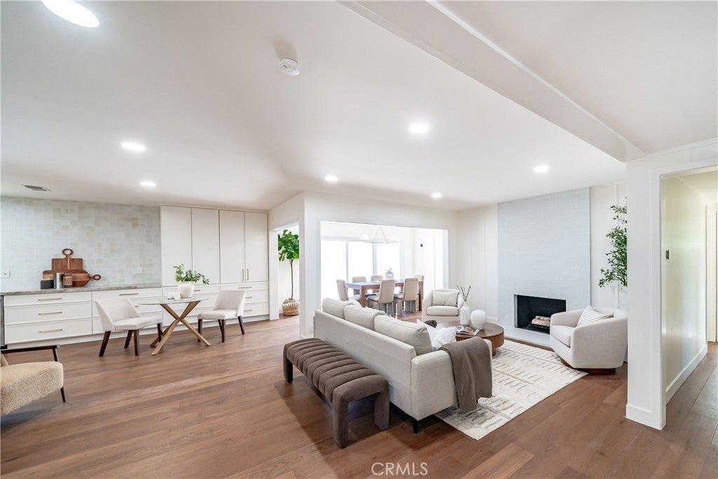 Photo of Listing #OC26011620