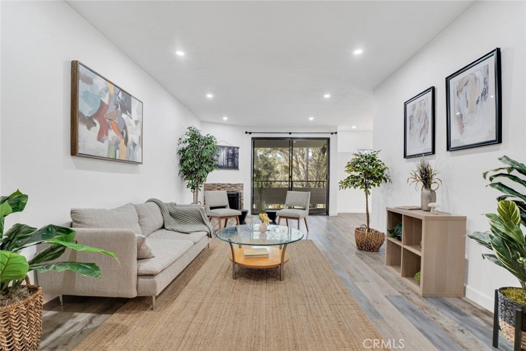 Photo of Listing #BB26011535