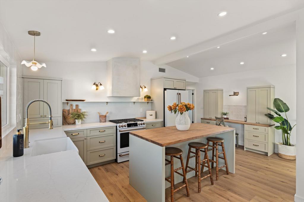 Photo of Listing #NDP2600536