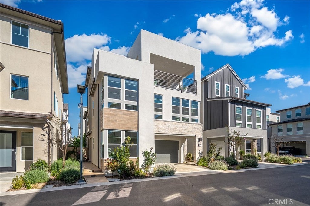 Photo of Listing #OC26011409