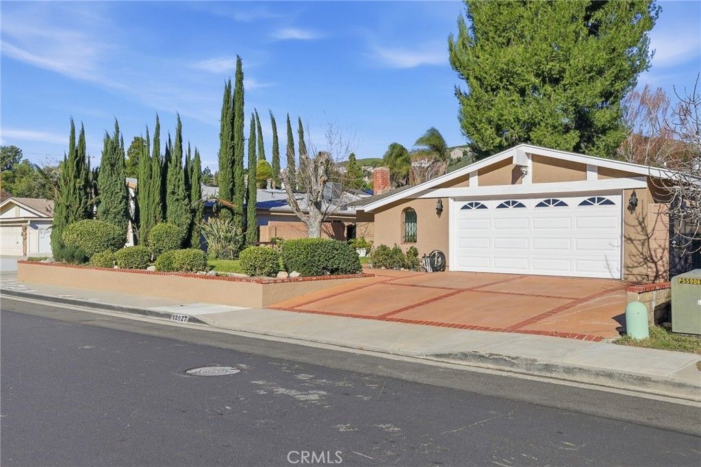 18927 Claycrest, Canyon Country