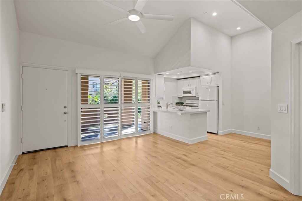 Photo of Listing #OC26012219