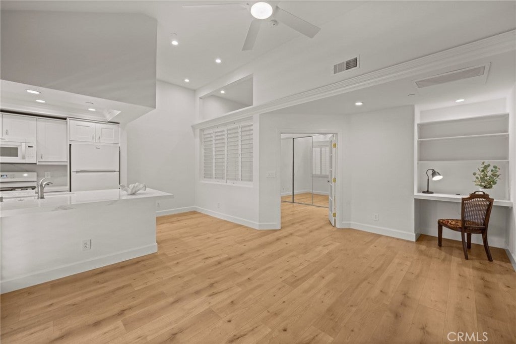 Photo of Listing #OC26012219