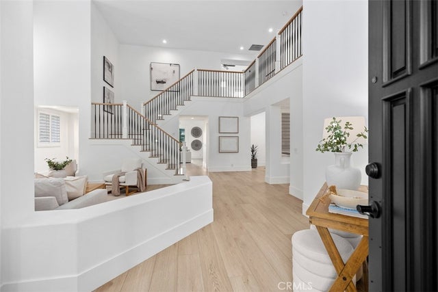 11 Riviera, Coto de Caza