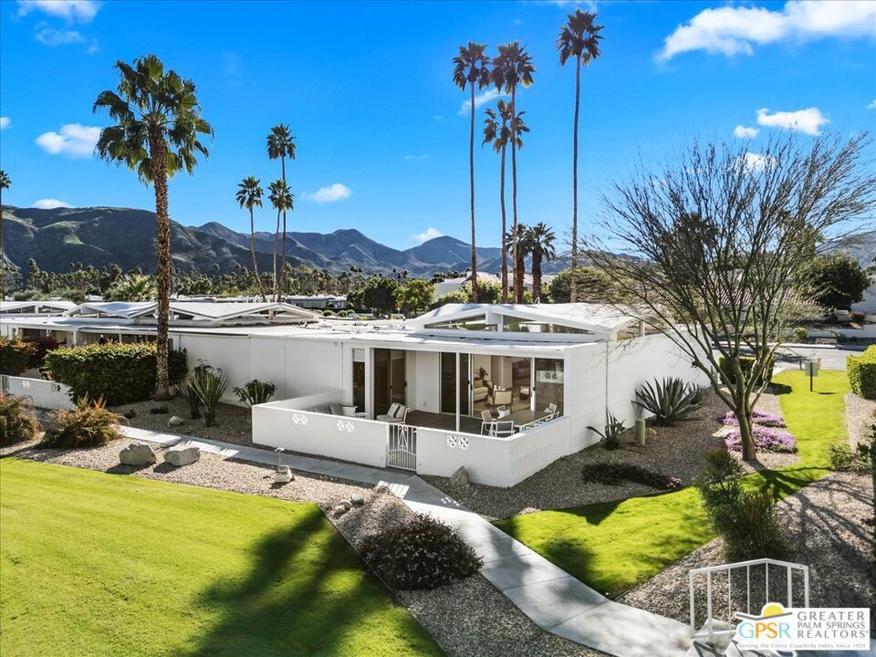 254 E Avenida Granada, Palm Springs