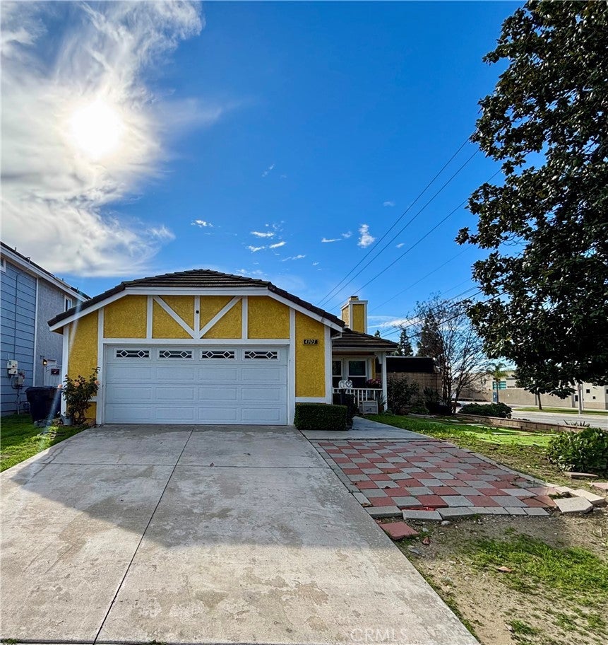 Photo of Listing #TR26012530