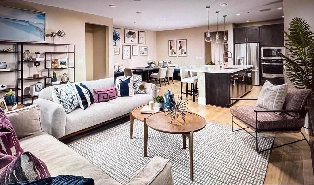 Photo of Listing #41121298