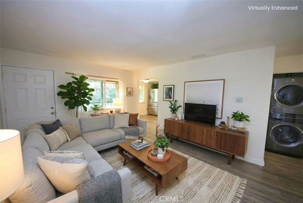 Photo of Listing #IG26012548