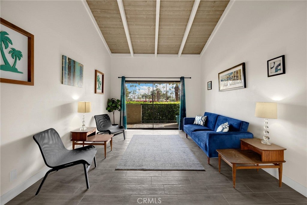 1421 N Sunrise # 35, Palm Springs