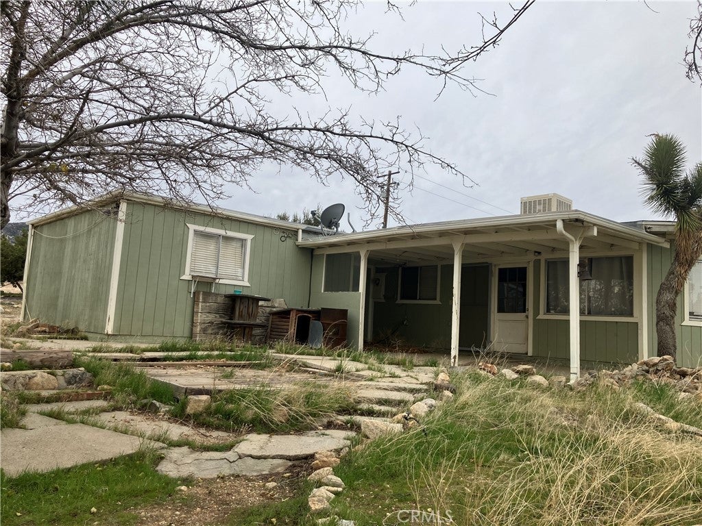 1366 Freds, Pinon Hills