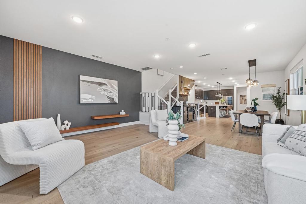 Photo of Listing #ML82030344